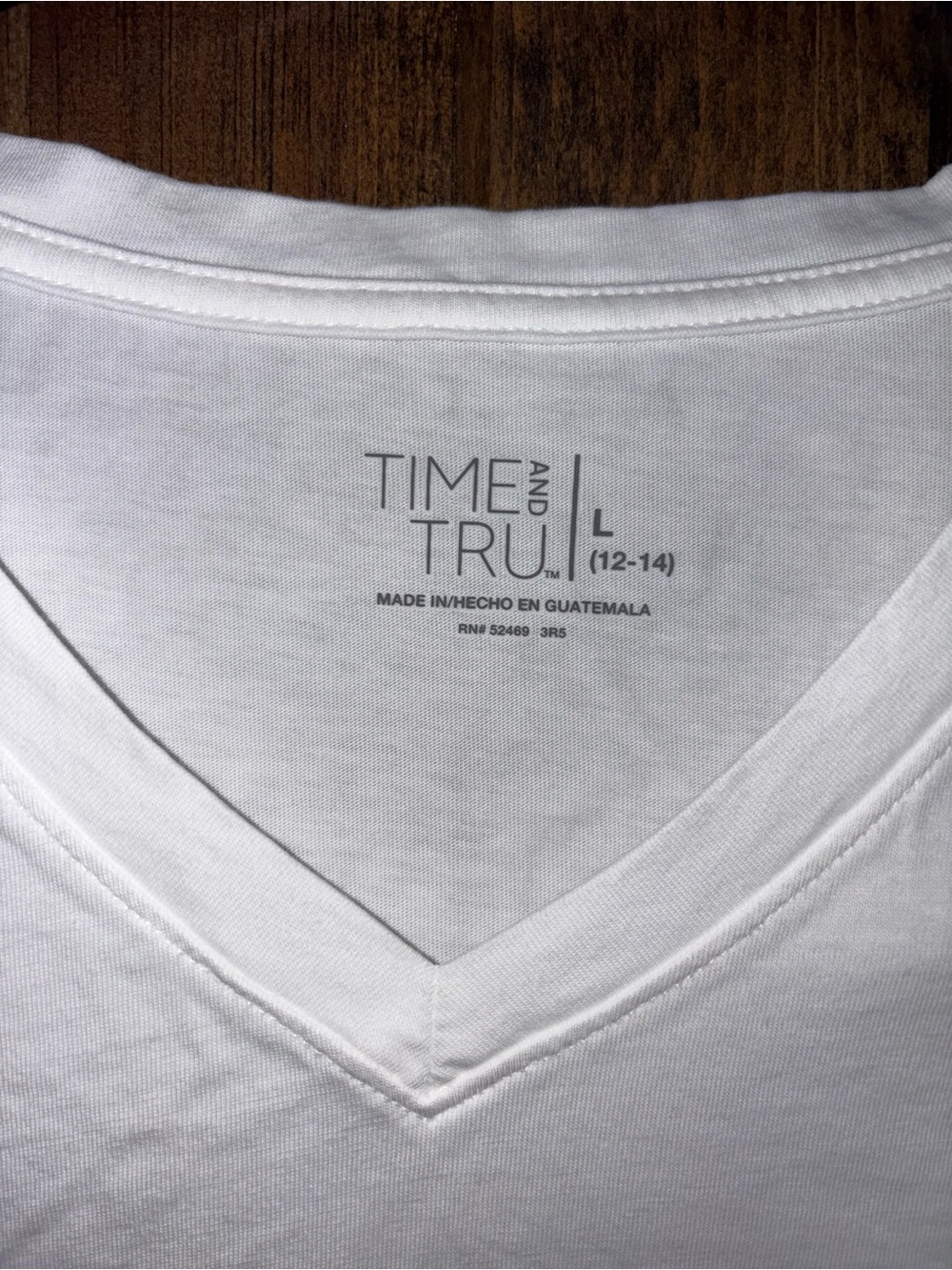 NWOT Time and Tru White V-Neck Short Sleeve Tee - Picture 2 of 3